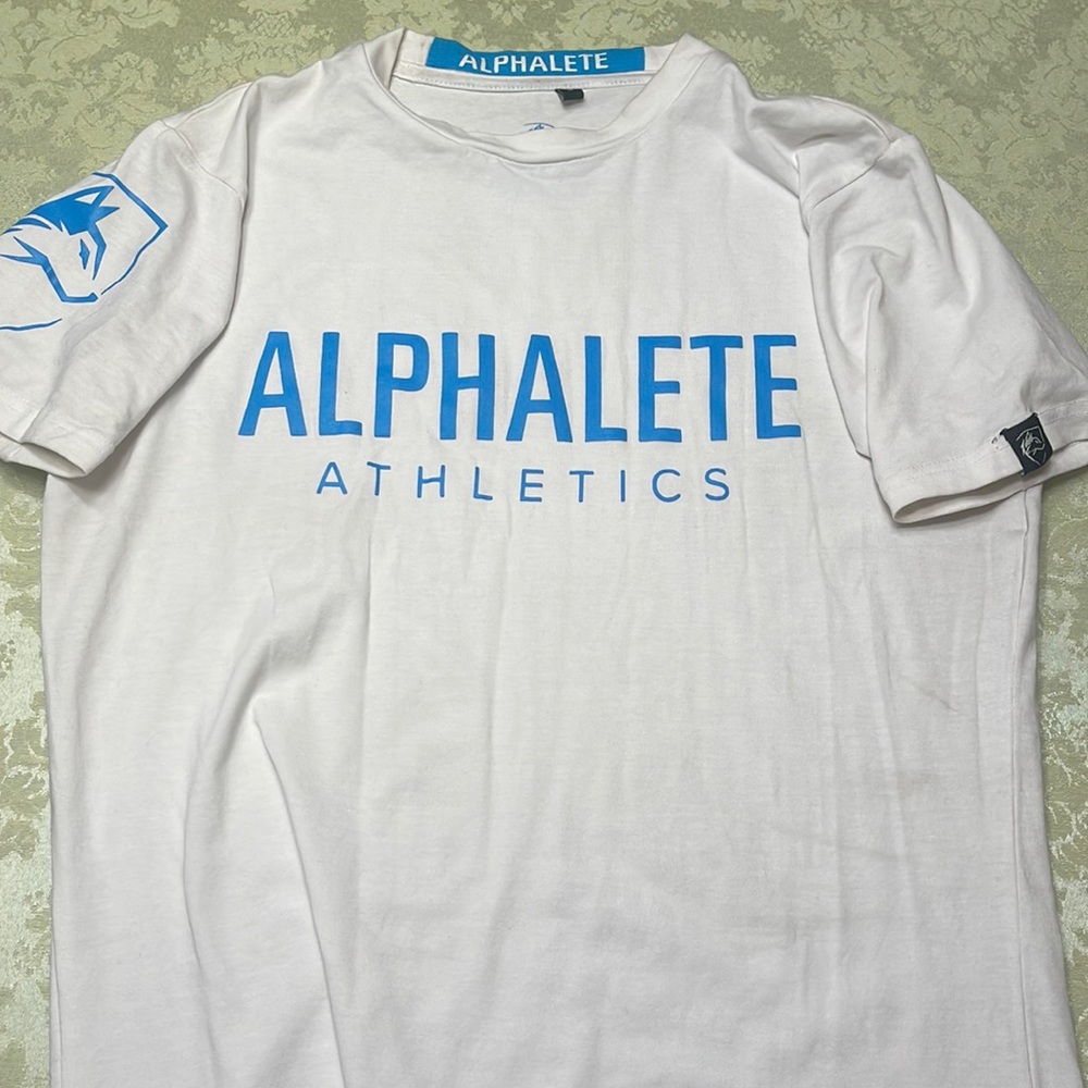 Alphalete Wolf shirt OG